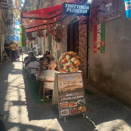 Centro Storico Napoli La Casa Di Ciro Vila Exterior foto