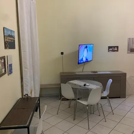 Centro Storico Napoli La Casa Di Ciro Vila Exterior foto